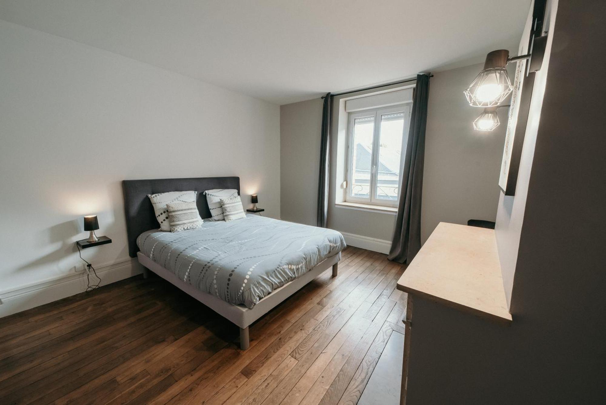Appartement d'Alexandre hyper centre-ville Charleville-Mézières Extérieur photo